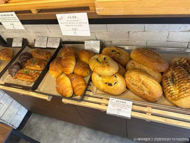 강서구 프리미엄 베이커리 르뺑블랑: 건강한 잡곡 식빵과 명품 베이커리 맛집 5