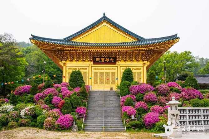 Discover Seoguksa Temple in Seoul - image 9