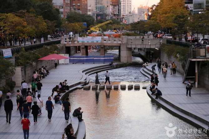 서울 도심 속 자연과 문화가 어우러진 청계천 명소 안내 7