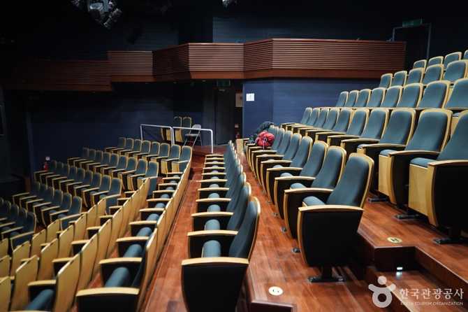 Experience Culture at Gwangya Art - image 5