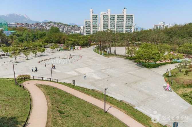 Explore Seoul's Top Natural and - image 6