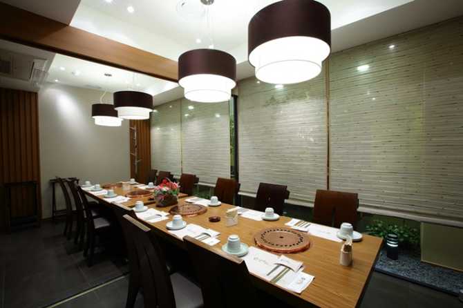 서울 서초구 설마중: 숯불갈비와 한정식을 즐기는 최고의 맛집 18