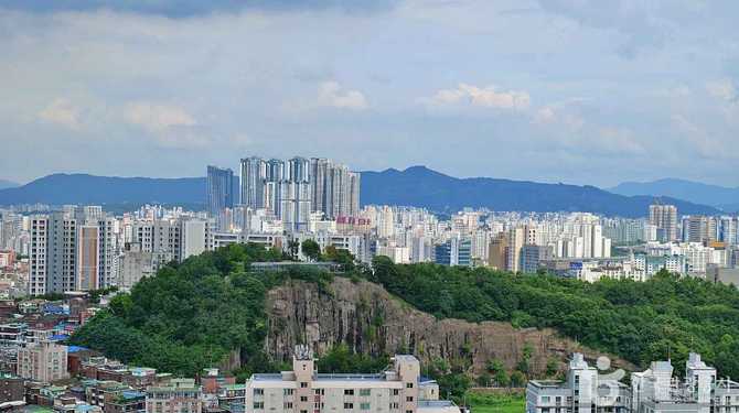 Discover Seoul's Shining Gem - image 6