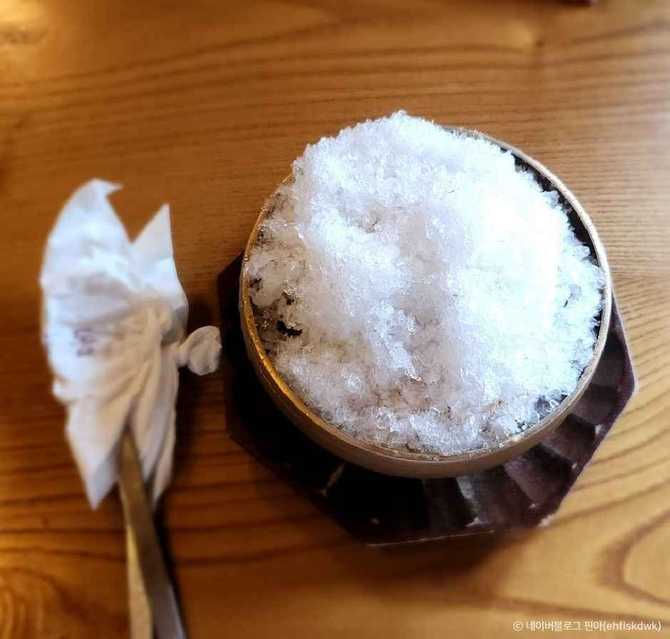 Experience Traditional Tea at Insadong's - image 8