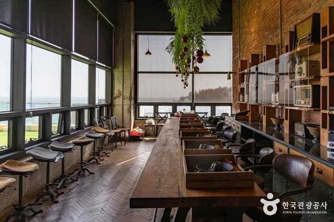 부산 기장 해안가 전망 카페, 시랑의 체험과 휴식을 동시에 즐기기 7