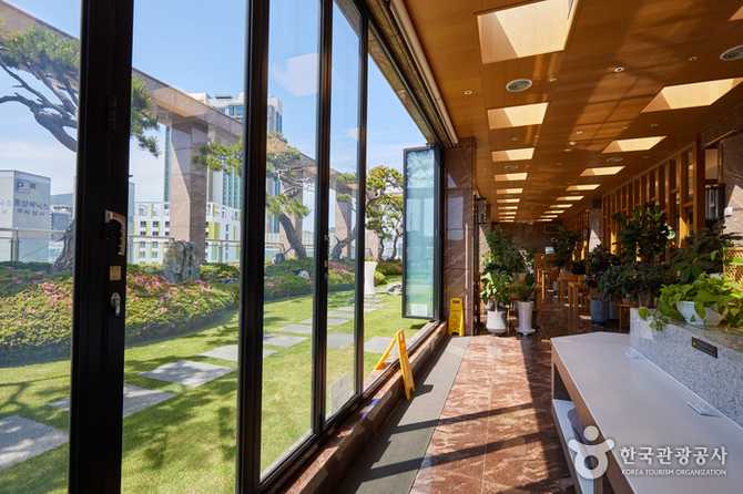 Arban Hotel in Busan - image 25