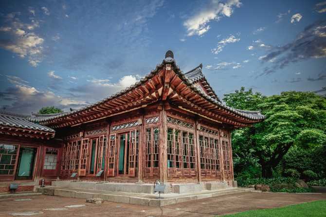 Discover the Historic Baek Inje - image 7
