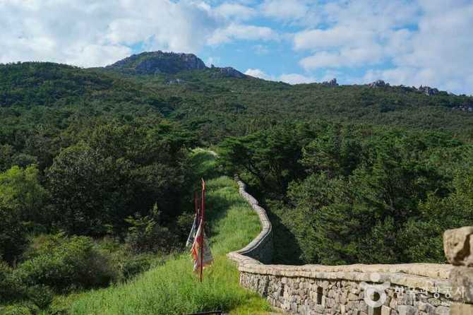 Discover Geumjeongsanseong Fortress - image 9