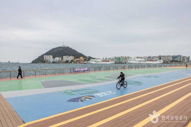 Discover Amir Park - image 10