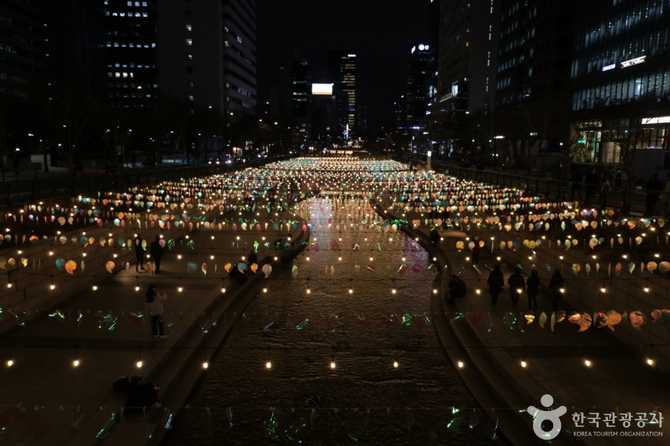 서울 도심 속 자연과 문화가 어우러진 청계천 명소 안내 9