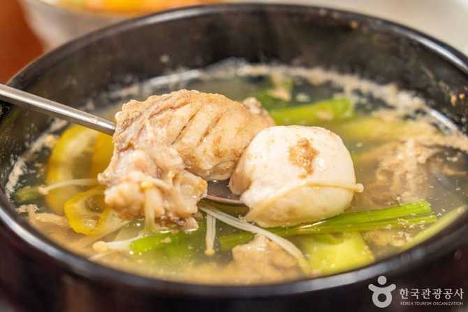 Samseong Sushi - image 16