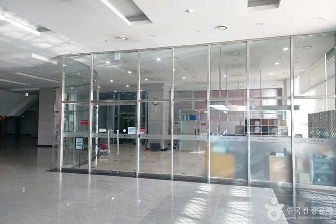 Visit 고려대학교 서울캠퍼스 화정체육관 - image 7