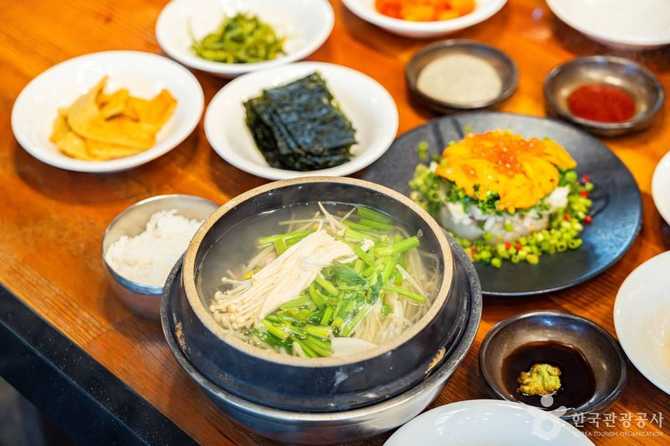 Best Korean Fish Cake Soup - image 23