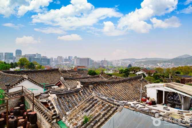Complete Guide to Visiting Bukchon - image 1