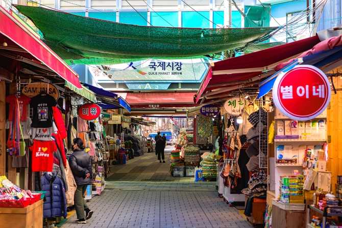 부산 국제시장 가이드: 역사와 현재를 한눈에 보는 여행 정보 3