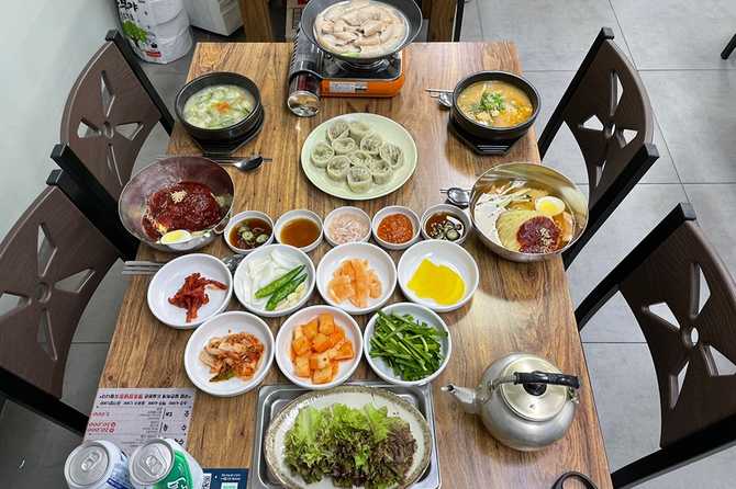 부산역 근처 영동밀면과 돼지국밥 맛집 정보와 추천 메뉴 2