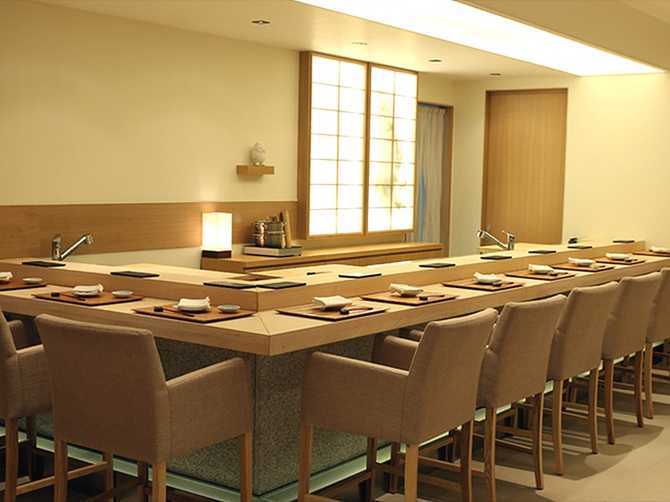 Experience Authentic Sushi Omakase in - image 2