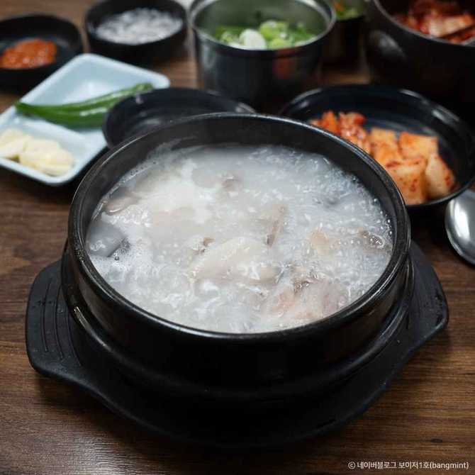 서울 광진구 맛집, 고흥순대국머리고기 본점에서 즐기는 신선한 국내산 돼지고기 순대국 2