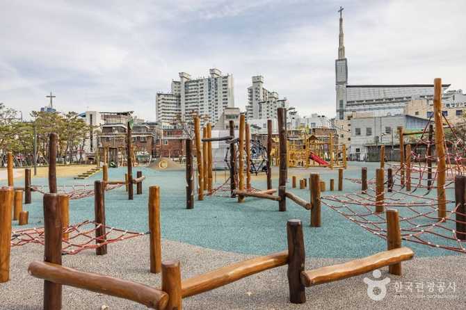 Guro Children's Park - image 3