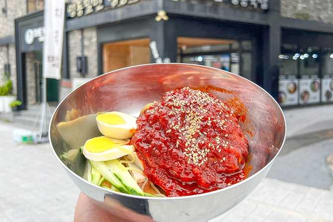 부산역 근처 영동밀면과 돼지국밥 맛집 정보와 추천 메뉴 3