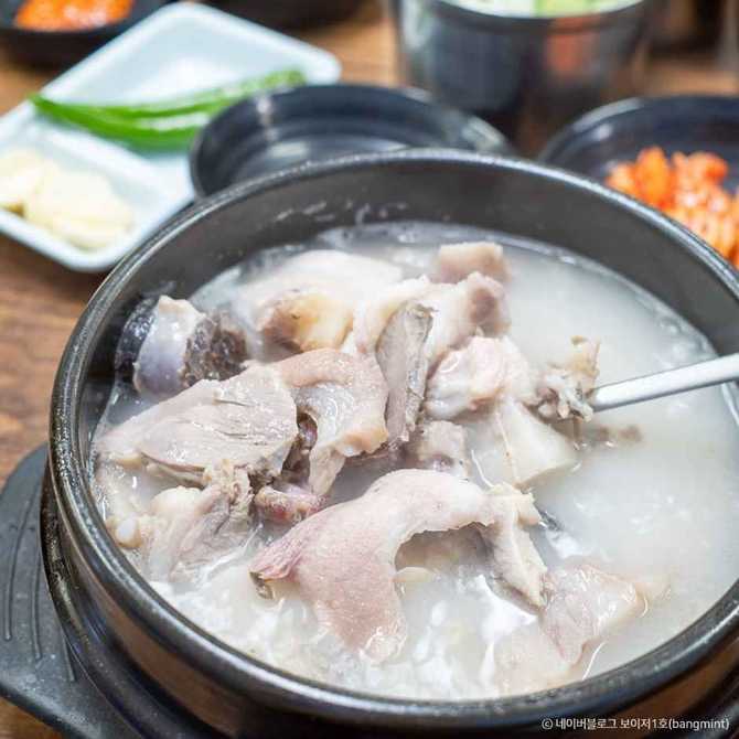 서울 광진구 맛집, 고흥순대국머리고기 본점에서 즐기는 신선한 국내산 돼지고기 순대국 3