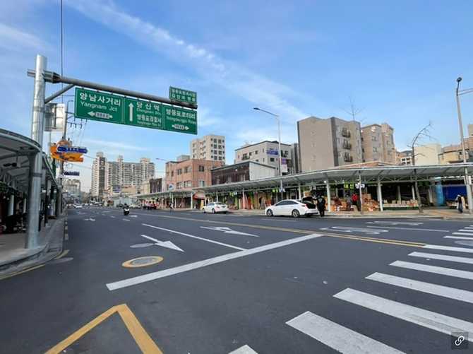 Discover Yeongdeungpo Cheonggwa Market - image 3