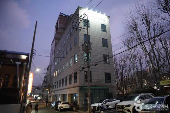 Yongsan Yangjae Hall - image 5