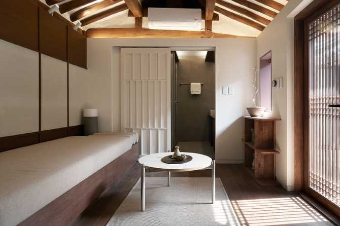 Experience Traditional Korean Hanok Stay - image 6