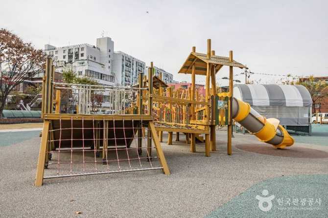 Guro Children's Park - image 10