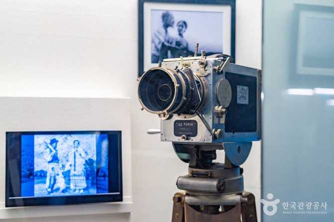 Explore Korea's Film and Video - image 10
