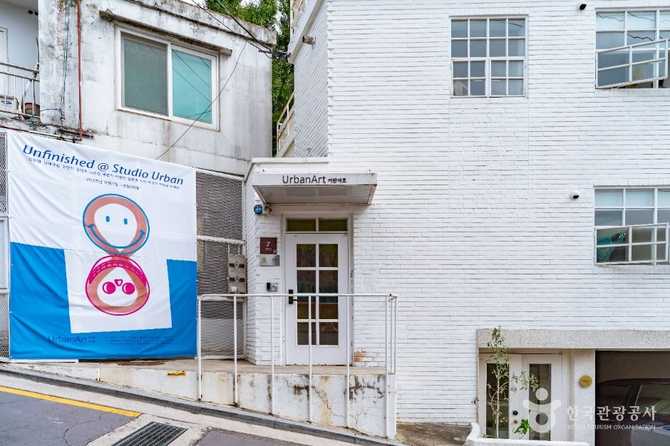 어반아트: 국내외 현대미술을 선도하는 대표 화랑 소개