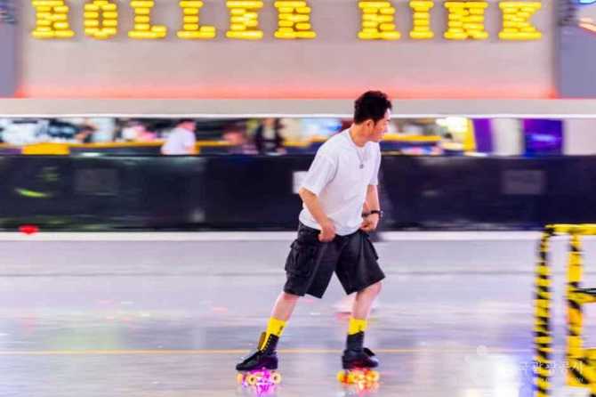 Discover the Best International Roller - image 4