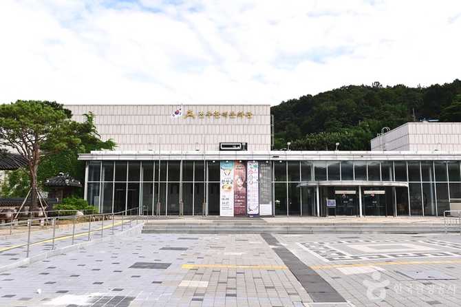 전주한벽문화관 가볼 만한 문화공간, 공연과 체험이 모두 가능한 복합문화시설