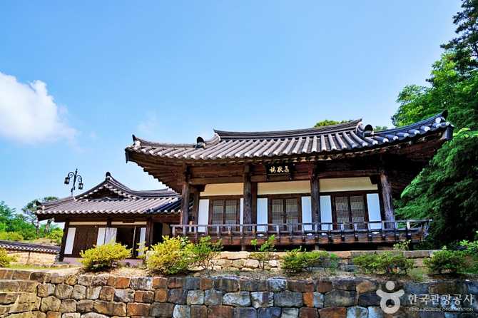경북 영주 삼판서고택: 역사와 문화가 살아 숨쉬는 전통 가옥