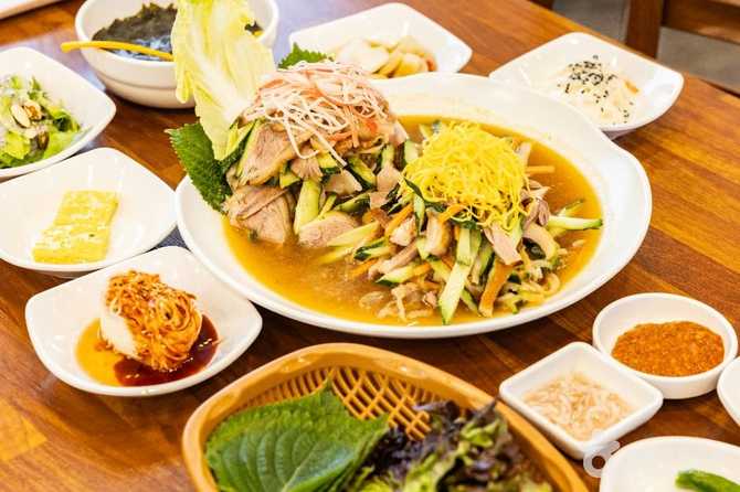 부평족발골목: 부산의 대표 족발 맛집 거리와 방문 정보 3