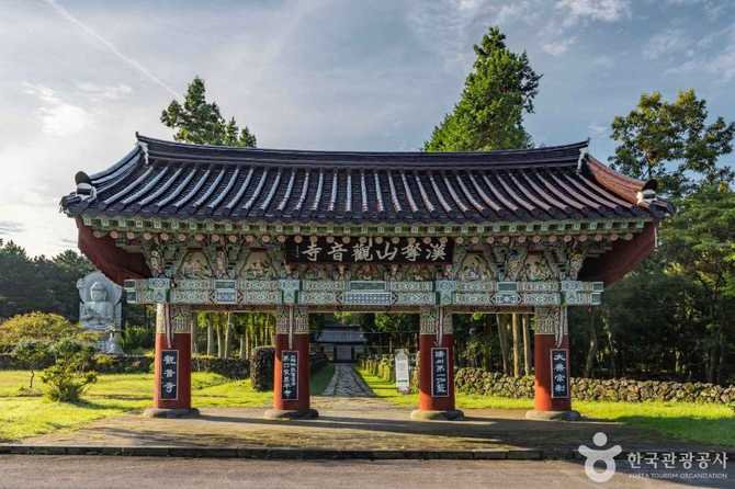Experience Korea's Buddhist Heritage at - image 2