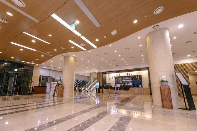 Best Western Harbor Park Hotel - image 3