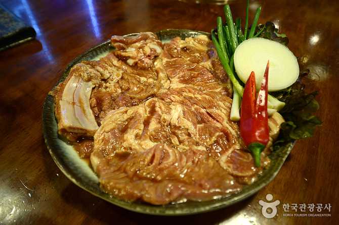 경기도 고양시 화동갈비 맛집, 수제돼지갈비와 왕갈비 정식 추천 3