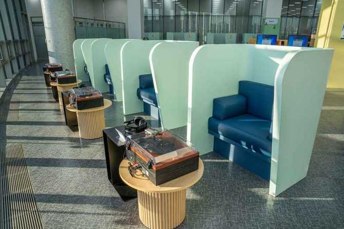 Visit the Korean National Assembly - image 6