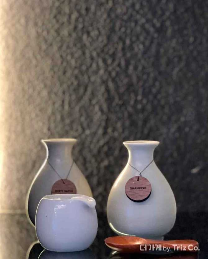 Experience Traditional and Modern Comfor - image 3