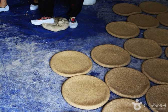 Discover the Authentic Korean Traditiona - image 10