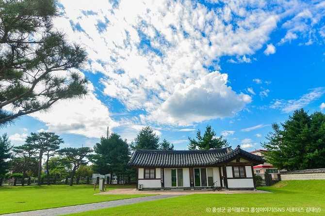 Discover the Historical Significance of - image 6