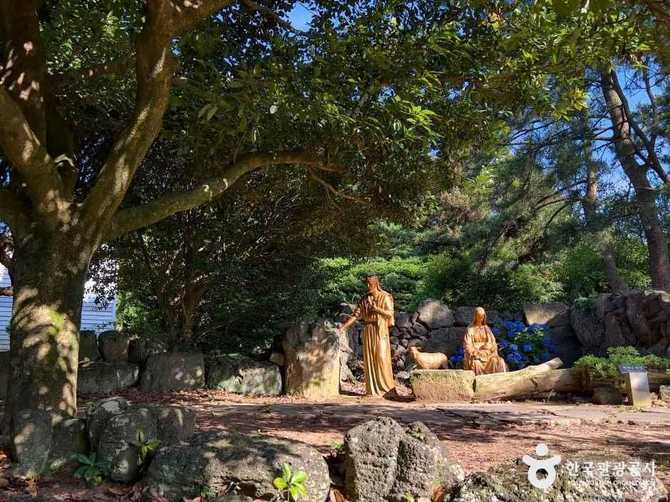 제주 새미은총의동산: 성지 순례와 힐링 공간 안내 8