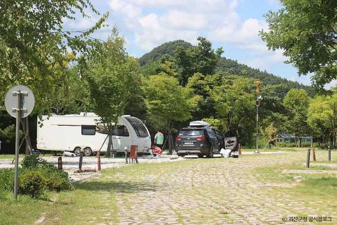 Experience the Best Camping at - image 2