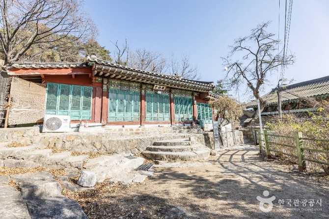 인왕산 국사당: 조선시대 무속신앙과 문화유산의 만남 2