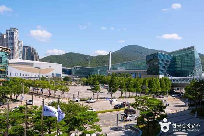 Visit BEXCO - image 18