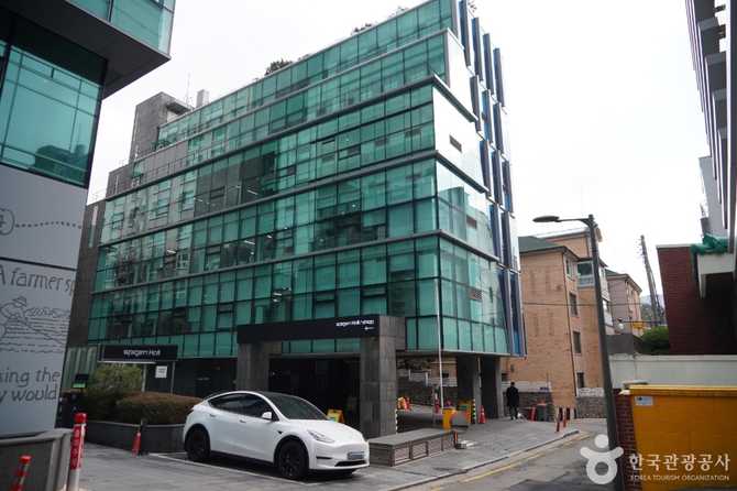 서울 강남 슈피겐홀 안내 및 예약 정보 3