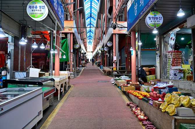 Discover Busan's Bansong 3 - image 3