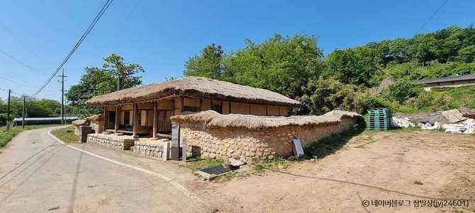 Discover the Historic Hwaseong Jeongsuyo - image 2