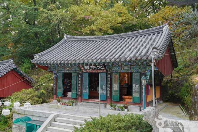 서울 경국사: 역사와 문화가 살아 숨쉬는 사찰 안내 3